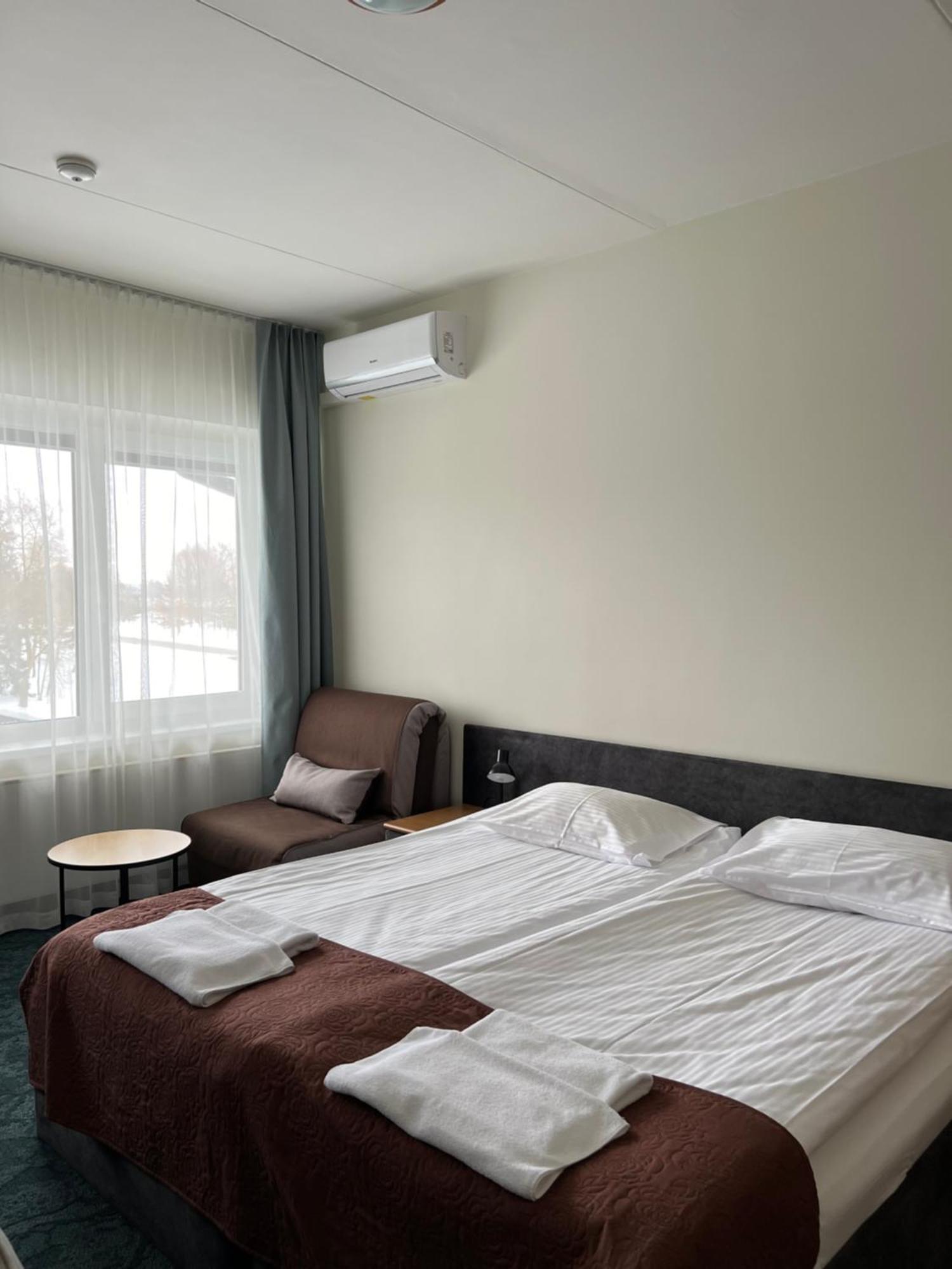 Butenas Hotel Tyla Biržai Exteriör bild