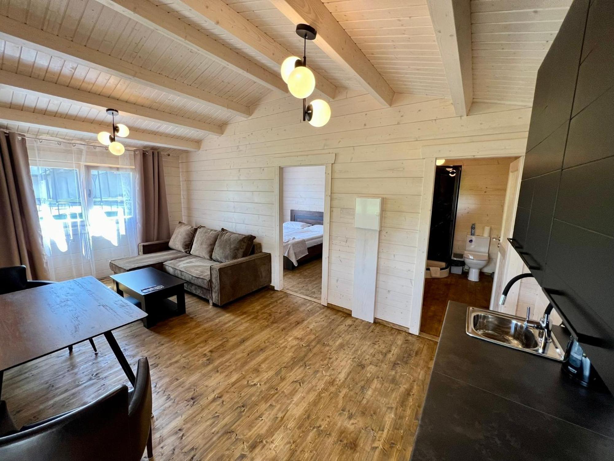 Butenas Hotel Tyla Biržai Exteriör bild